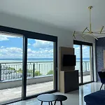 Ellby - Penthouse - Hostaid *