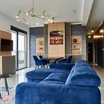 Ellby - Penthouse - Hostaid * شيوفوك