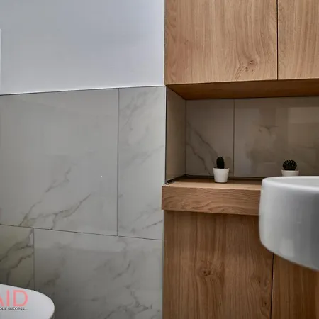 Ellby - Penthouse - Hostaid *