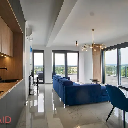 Ellby - Penthouse - Hostaid Siófok